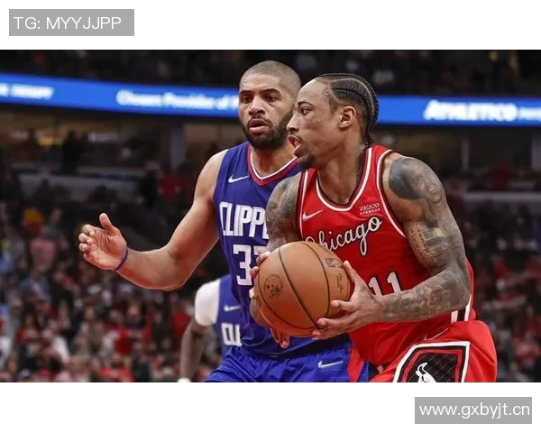 艺术家耗时500小时创作巨幅勒布朗画作获字母哥德罗赞赞赏