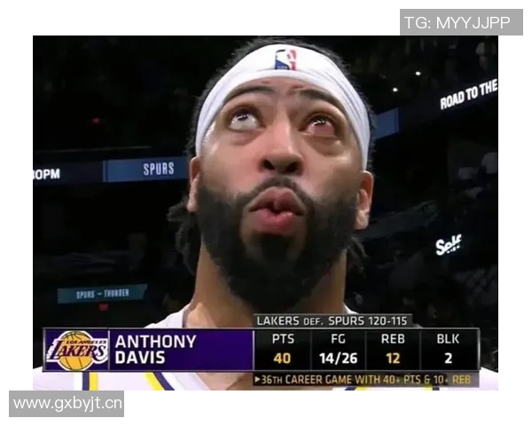 卧龙凤雏组合再现赛场风采美媒调侃艾顿与布朗尼的精彩对决 卧龙凤雏组合再现赛场风采美媒调侃艾顿与布朗尼的精彩对决