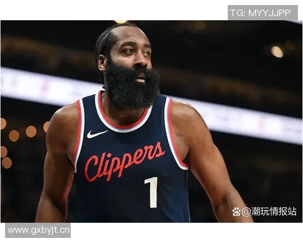 哈登赛季初表现抢眼场均217分103助攻展现领袖风范 哈登赛季初表现抢眼场均217分103助攻展现领袖风范