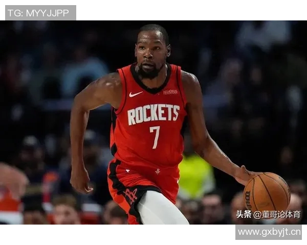 杜兰特期待穿上红色球衣重返训练场展现全新自我 杜兰特期待穿上红色球衣重返训练场展现全新自我