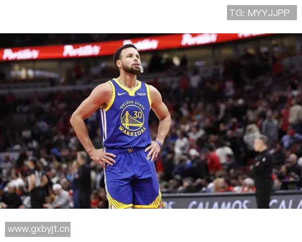 库里谈腿部恢复情况疼痛和耐受力仍需克服