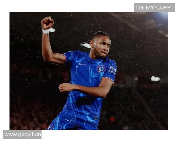 费内巴切对恩昆库表现出兴趣但他倾向于继续留在AC米兰 费内巴切对恩昆库表现出兴趣但他倾向于继续留在AC米兰