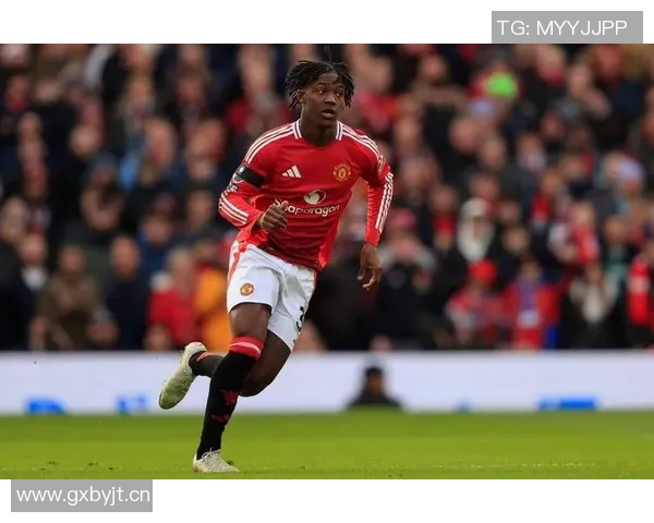 好友透露霍伊伦加盟曼联时年轻无怨恨一家人始终支持红魔 好友透露霍伊伦加盟曼联时年轻无怨恨一家人始终支持红魔