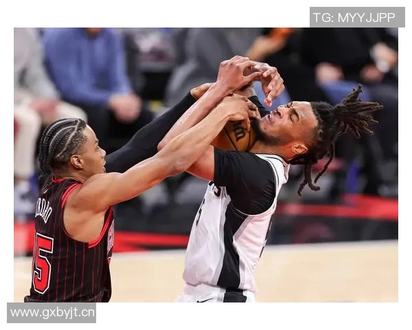 谁能想到NBA赛季初未尝败绩球队竟有雷霆马刺公牛和76人四强争锋